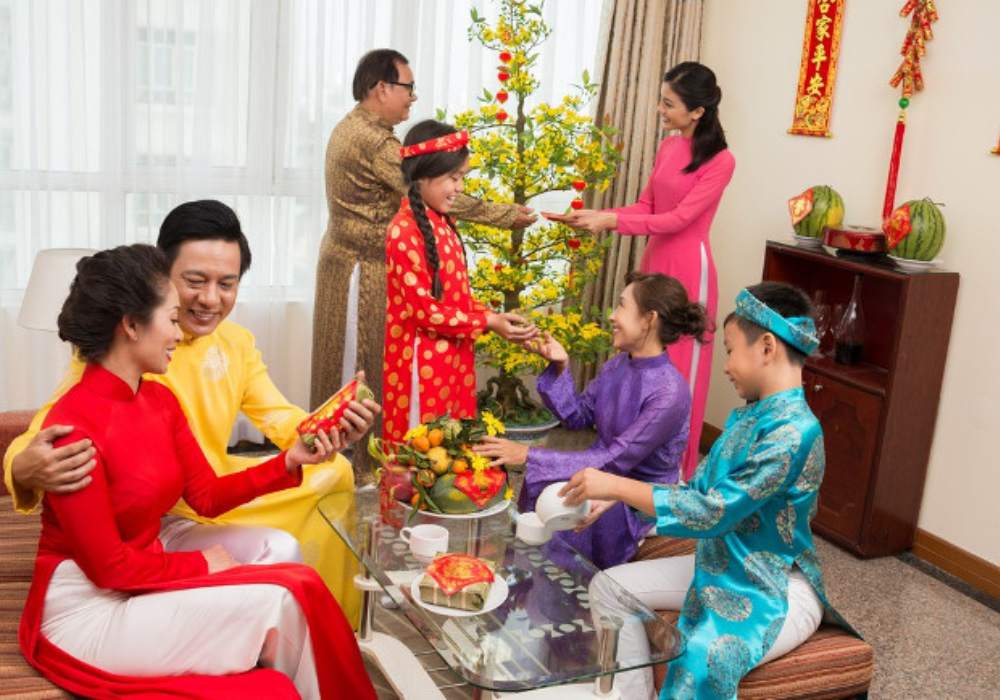 Không nên làm gì trong ngày Tết?