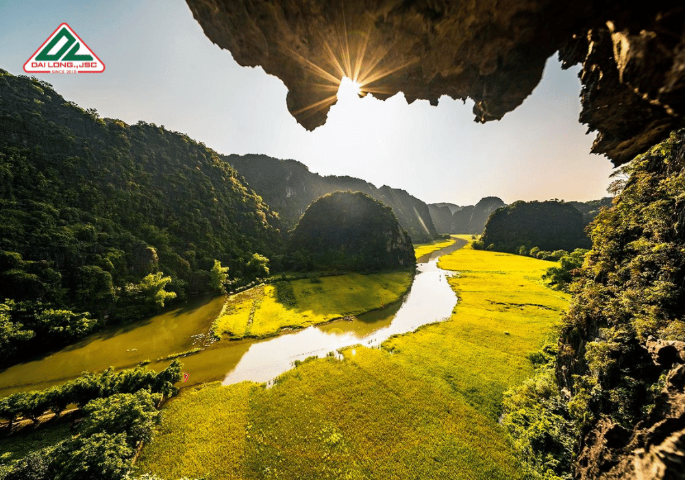 TOP 5 Danh Lam Thắng Cảnh Ninh Bình Đẹp Nhất